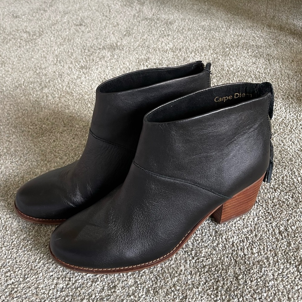 Toms Leather Boots